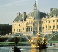 Дворец зависти короля - восхитительный Во-ле-Виконт Замок воле виконт в париже